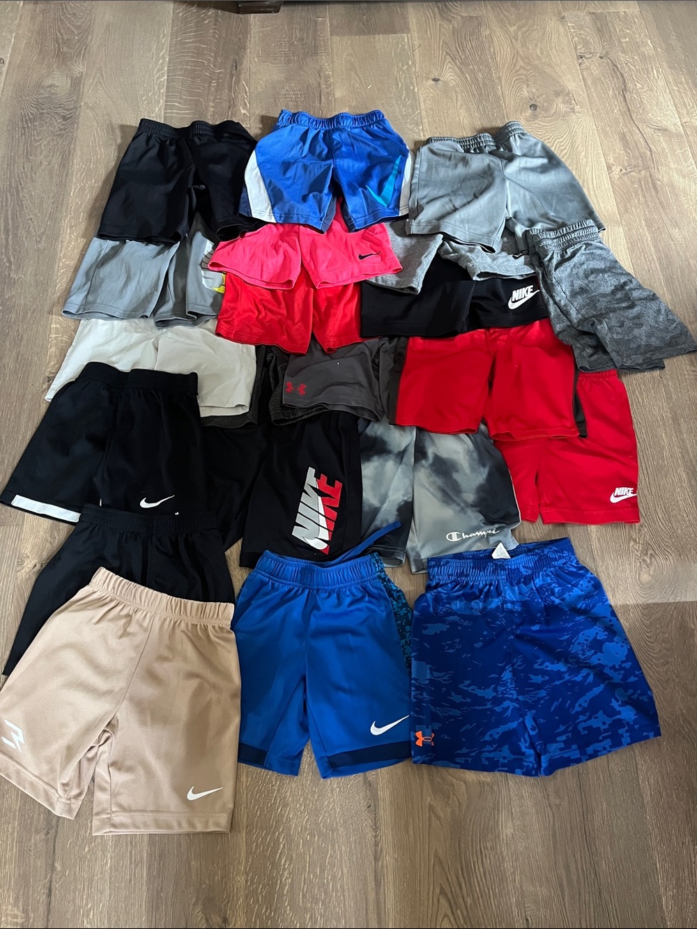 Boys shorts lot. Great shape. Size 6